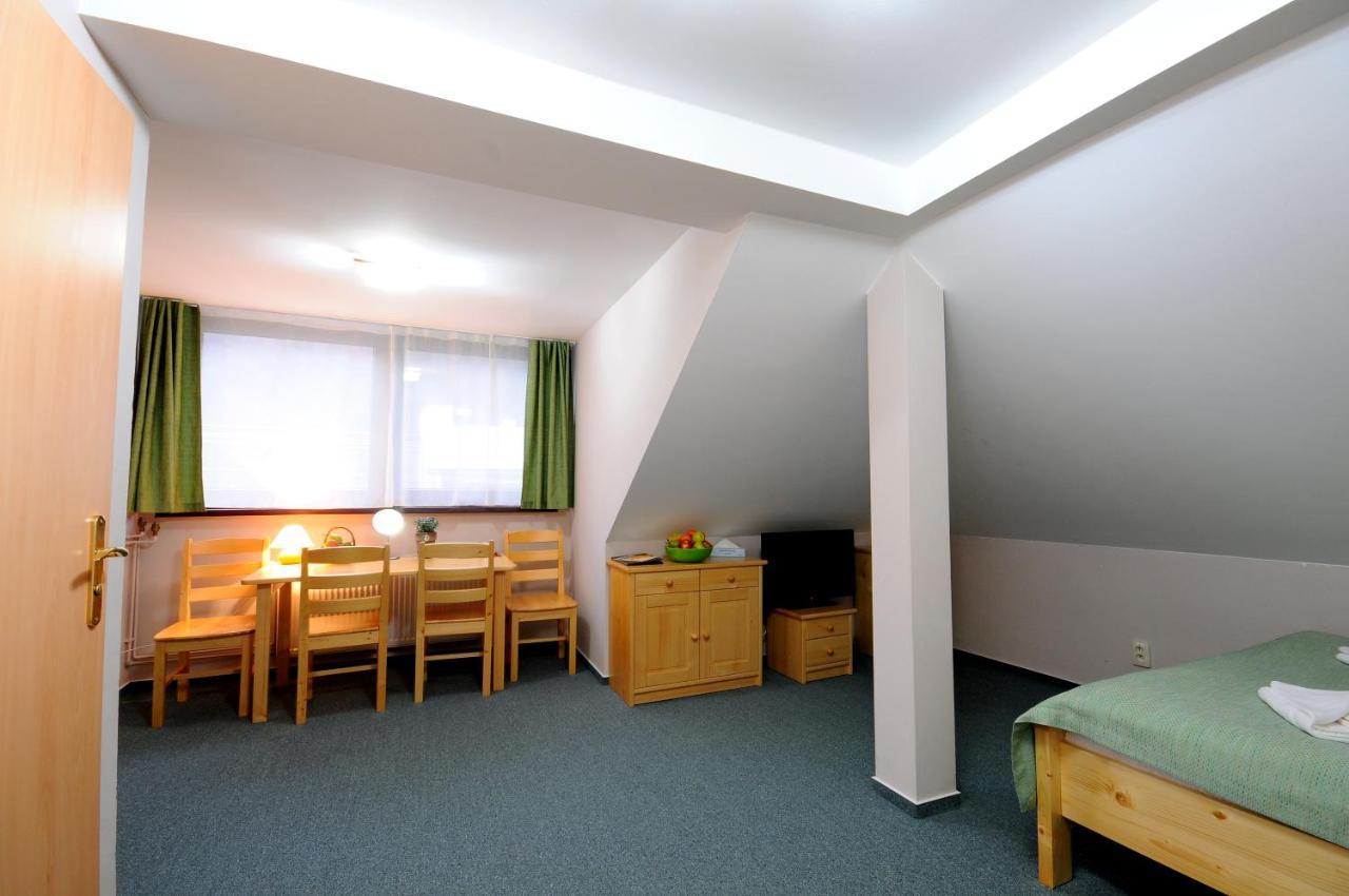 Penzion Adika Myto pod Dumbierom Room photo